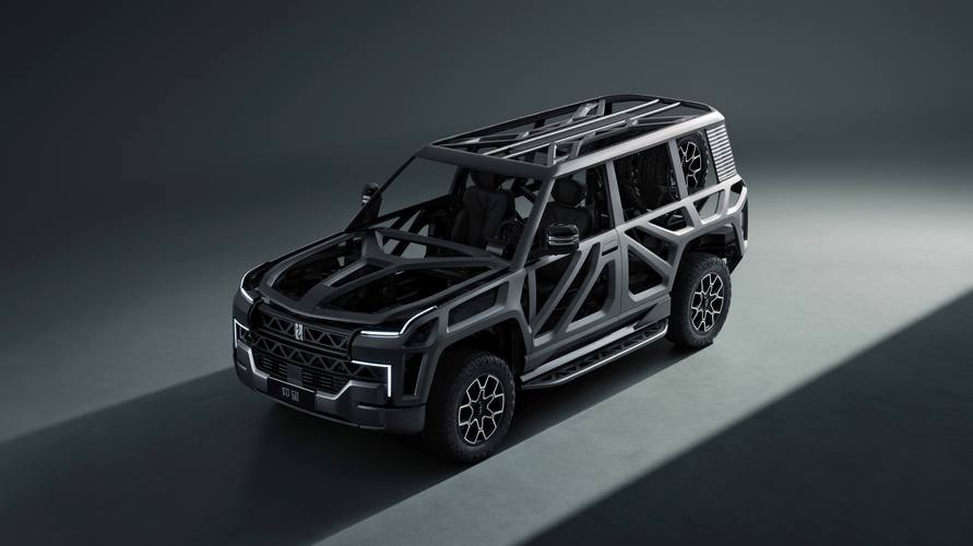 深圳216仰望U8硬派越野的科技魅力，国能汽车对传统燃油车市场的冲击